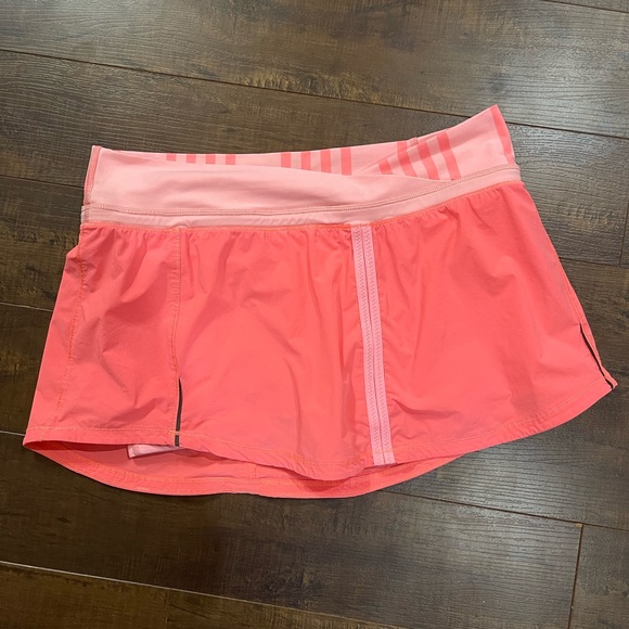 Lululemon Run: Pace Skirt Pop Orange/Bleached Coral/ Ocean Stripe Bleached Coral - Picture 3 of 7
